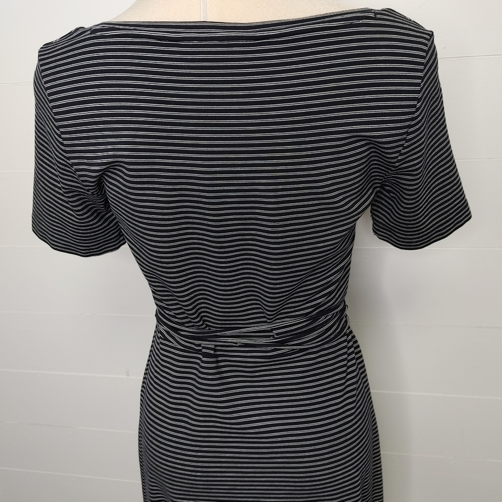 Club Monaco striped scoop neck dress size M - Picture 7 of 11